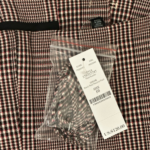 Plaid Strapless Button-Up Top - Picture 6 of 6